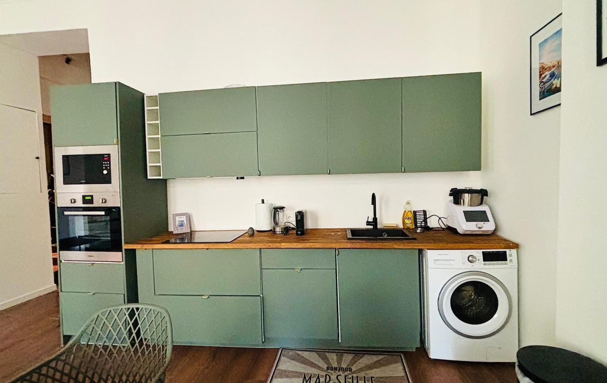 Grand T4 Au Coeur De Marseille Apartment Luaran gambar