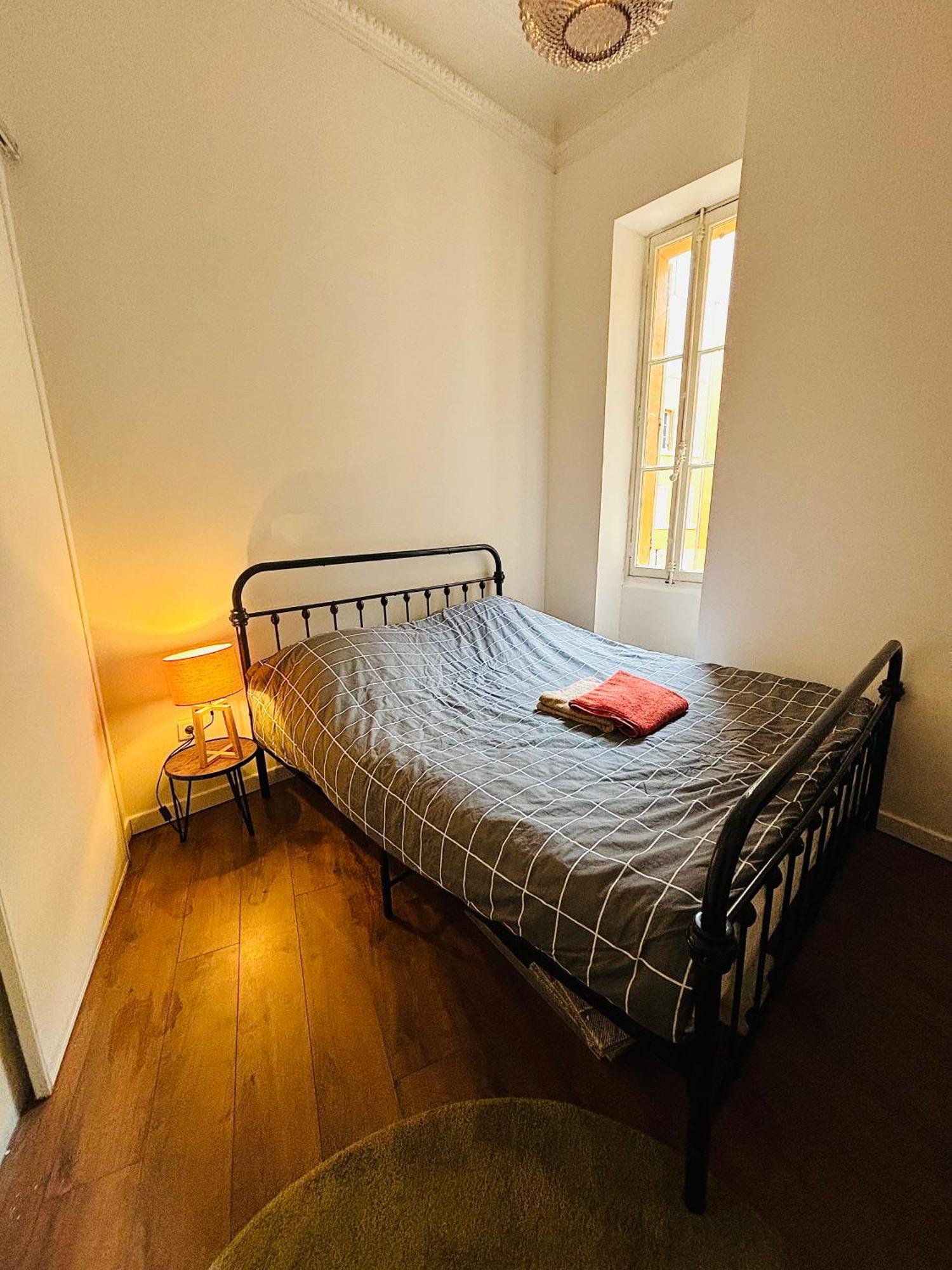 Grand T4 Au Coeur De Marseille Apartment Luaran gambar
