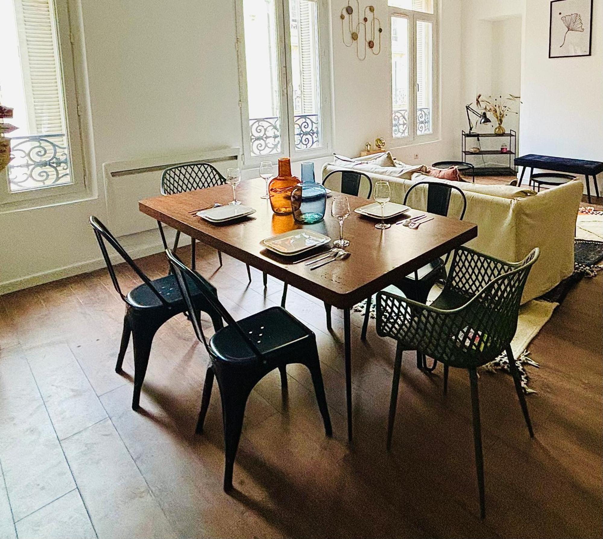 Grand T4 Au Coeur De Marseille Apartment Luaran gambar